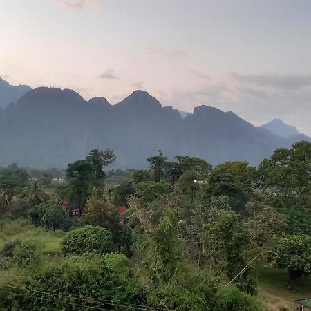 Vang Vieng Th Central Park Hotel Buitenkant foto